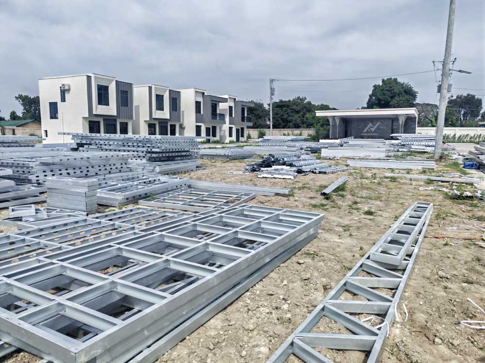 印度尼西亞輕鋼房屋價格:中國工廠出口完整報價與采購指南(圖1) 印度尼西亞輕鋼房屋價格:中國工廠出口完整報價與采購指南(圖1)